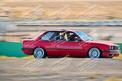 media/Oct-18-2025-Extreme Speed (Sat) [[d6d7e1fef1]]/Group 3 Purple/Session 3 (Turn 1)/